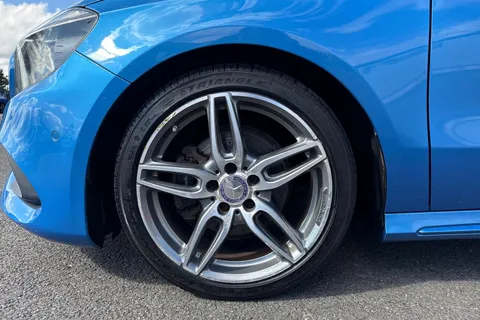 LS16ZKY Mercedes-Benz A Class 2.1 A200d AMG Line Euro 6 (s/s) 5dr Thumbnail #13