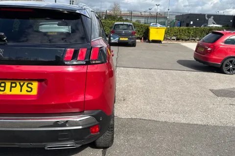 36 of 67 for PEUGEOT 3008 1.2 PureTech GT Line Euro 6 (s/s) 5dr