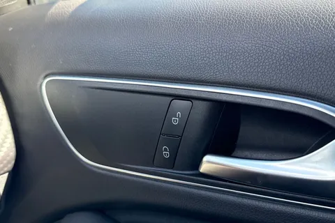 LS16ZKY Mercedes-Benz A Class 2.1 A200d AMG Line Euro 6 (s/s) 5dr Thumbnail #42