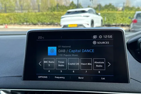 43 of 67 for PEUGEOT 3008 1.2 PureTech GT Line Euro 6 (s/s) 5dr