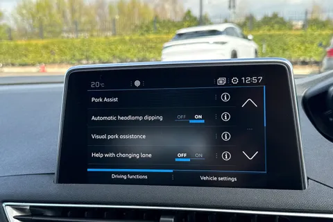 51 of 67 for PEUGEOT 3008 1.2 PureTech GT Line Euro 6 (s/s) 5dr