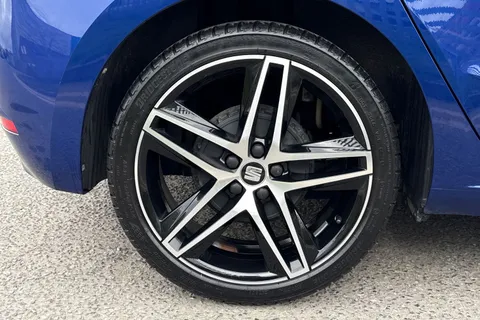 12 of 40 for SEAT Ibiza 1.0 TSI FR Sport Euro 6 (s/s) 5dr GPF