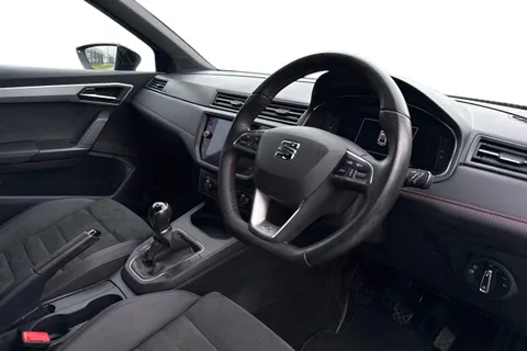 14 of 40 for SEAT Ibiza 1.0 TSI FR Sport Euro 6 (s/s) 5dr GPF