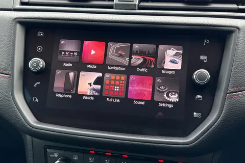 17 of 40 for SEAT Ibiza 1.0 TSI FR Sport Euro 6 (s/s) 5dr GPF