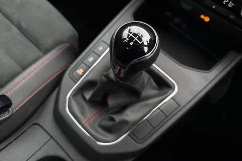 23 of 40 for SEAT Ibiza 1.0 TSI FR Sport Euro 6 (s/s) 5dr GPF