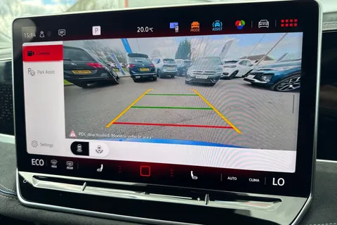 KY74WKZ Volkswagen Passat 1.5 TSI eHybrid 204PS R-Line 5dr DSG Thumbnail #51