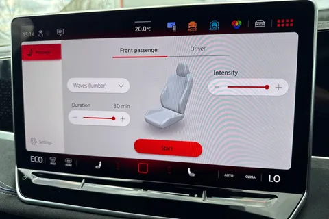 KY74WKZ Volkswagen Passat 1.5 TSI eHybrid 204PS R-Line 5dr DSG Thumbnail #59