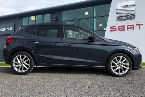 3 of 40 for SEAT Ibiza 1.0 TSI FR Euro 6 (s/s) 5dr