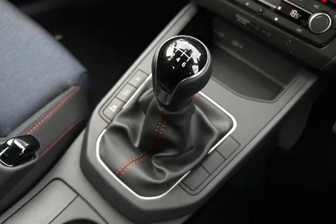 23 of 40 for SEAT Ibiza 1.0 TSI FR Euro 6 (s/s) 5dr