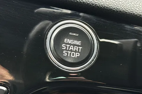 GK18RUY Kia Sportage 1.6 T-GDi GT-Line S DCT AWD Euro 6 5dr Thumbnail #46