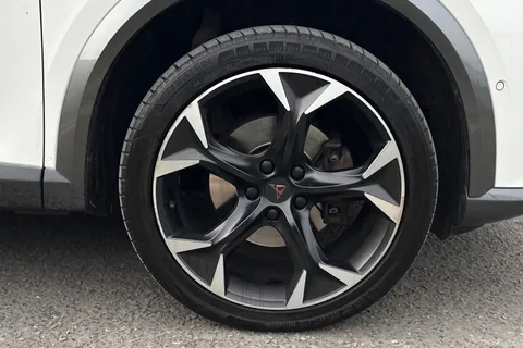 13 of 43 for CUPRA Formentor 1.5 TSI V2 DSG Euro 6 (s/s) 5dr