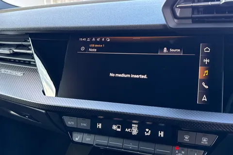 38 of 58 for Audi RS 3 RS 3 Sportback Carbon Black 400 PS S tronic