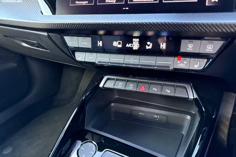 51 of 58 for Audi RS 3 RS 3 Sportback Carbon Black 400 PS S tronic