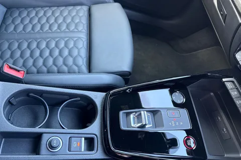 52 of 58 for Audi RS 3 RS 3 Sportback Carbon Black 400 PS S tronic