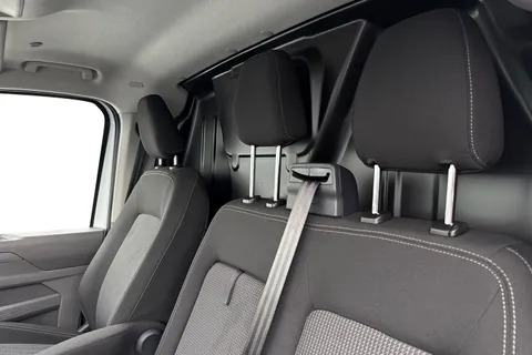 MF26ETO Volkswagen Transporter 2.0 TDI 110 Commerce Van Thumbnail #11