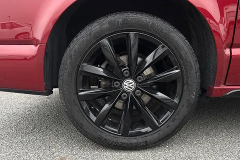 11 of 61 for VOLKSWAGEN CALIFORNIA 2.0 TDI Ocean 204 4dr 4MOTION DSG