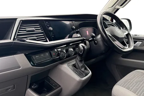 15 of 61 for VOLKSWAGEN CALIFORNIA 2.0 TDI Ocean 204 4dr 4MOTION DSG