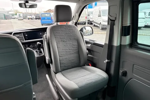 43 of 61 for VOLKSWAGEN CALIFORNIA 2.0 TDI Ocean 204 4dr 4MOTION DSG