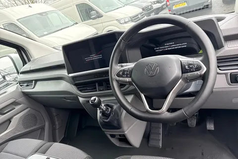 MF26ENH Volkswagen Transporter SWB 150PS manual Thumbnail #13