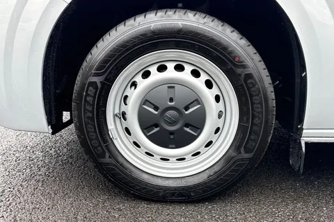 MF26ENH Volkswagen Transporter SWB 150PS manual Thumbnail #23