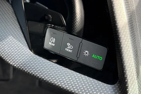 43 of 66 for Audi RS 3 RS 3 Sportback Carbon Black 400 PS S tronic