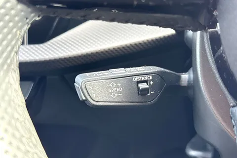 51 of 66 for Audi RS 3 RS 3 Sportback Carbon Black 400 PS S tronic