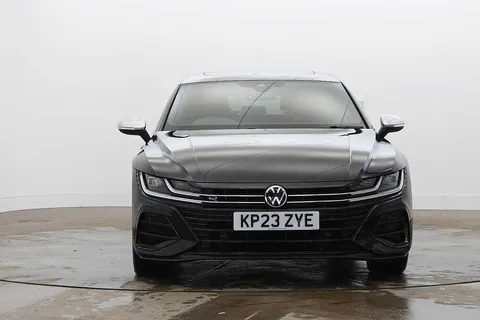KP23ZYE Volkswagen Arteon 2.0 TSI R 5dr 4MOTION DSG **HEADS UP DISPLAY + ASSISTANCE PACK PLUS** Thumbnail #8