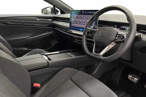 KM25OOH Volkswagen Id.7 210kW Match Pro 77kWh 5dr Auto Thumbnail #6