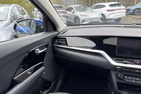 15 of 49 for KIA E-NIRO 150kW 4+ 64kWh 5dr Auto