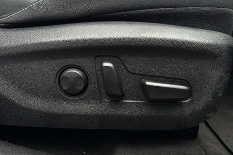 31 of 49 for KIA E-NIRO 150kW 4+ 64kWh 5dr Auto