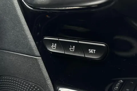 35 of 49 for KIA E-NIRO 150kW 4+ 64kWh 5dr Auto