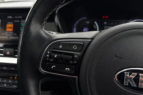 36 of 49 for KIA E-NIRO 150kW 4+ 64kWh 5dr Auto