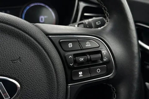 37 of 49 for KIA E-NIRO 150kW 4+ 64kWh 5dr Auto