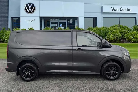 DG75CLJ Volkswagen Transporter 2.0 TDI 110 Commerce Pro Van Thumbnail #4