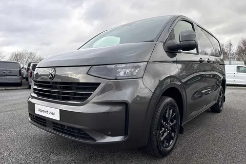 DG75CLJ Volkswagen Transporter 2.0 TDI 110 Commerce Pro Van Thumbnail #27