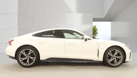 WU23NMF Audi e-tron GT 93.4kWh Auto quattro 4dr Thumbnail #6