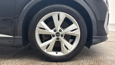 6 of 10 for Audi Q4 e-tron Q4 Sportback S line 40 e-tron 150,00 kW