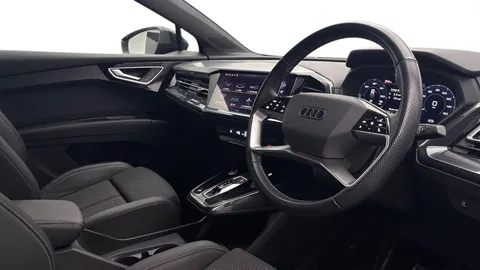 7 of 10 for Audi Q4 e-tron Q4 Sportback S line 40 e-tron 150,00 kW