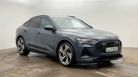 1 of 9 for AUDI E-TRON 230kW 50 Quattro 71kWh Vorsprung 5dr Auto