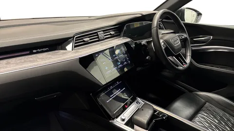 4 of 9 for AUDI E-TRON 230kW 50 Quattro 71kWh Vorsprung 5dr Auto