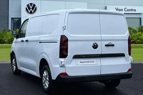 MF26ERX Volkswagen Transporter 2.0 TDI 110 Commerce Van Thumbnail #2