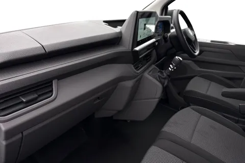 MF26ERX Volkswagen Transporter 2.0 TDI 110 Commerce Van Thumbnail #8