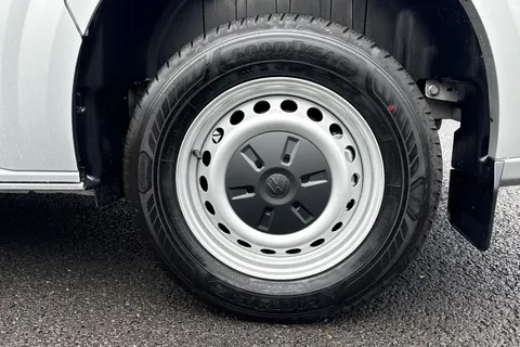 MF26ELJ Volkswagen Transporter SWB 150PS manual Thumbnail #22