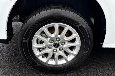 MF26ERX Volkswagen Transporter 2.0 TDI 110 Commerce Van Thumbnail #22