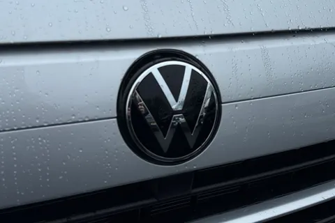 MF26ELJ Volkswagen Transporter SWB 150PS manual Thumbnail #26