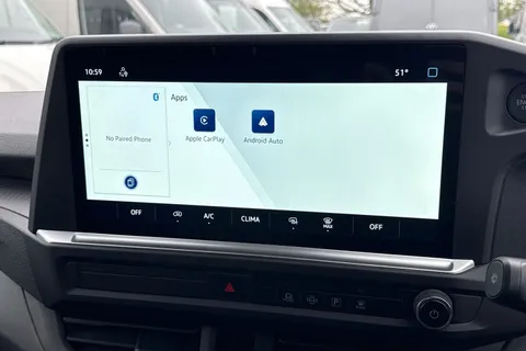 MF26ELJ Volkswagen Transporter SWB 150PS manual Thumbnail #34