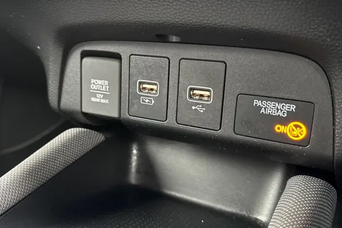 MV22OUJ Honda Jazz 1.5 i-MMD Hybrid Crosstar EX 5dr eCVT Thumbnail #43