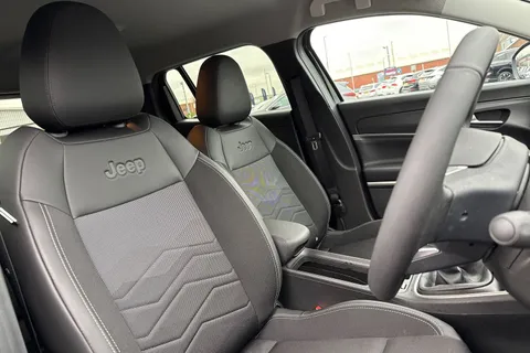 SH75ZCA Jeep Avenger 1.2 Summit Euro 6 (s/s) 5dr Thumbnail #25