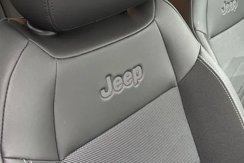 SH75ZCA Jeep Avenger 1.2 Summit Euro 6 (s/s) 5dr Thumbnail #31