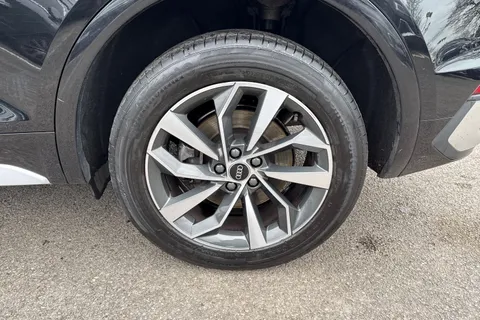 DF22ABK Audi Q5 S line 40 TDI quattro 204 PS S tronic Thumbnail #12